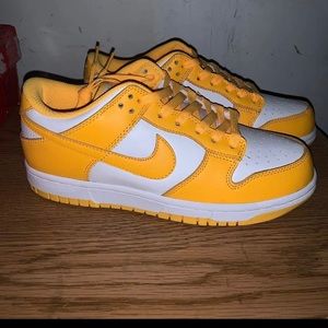 Laser orange soze 8.5 women’s Nike dunks. Brand new bought from Mercari.